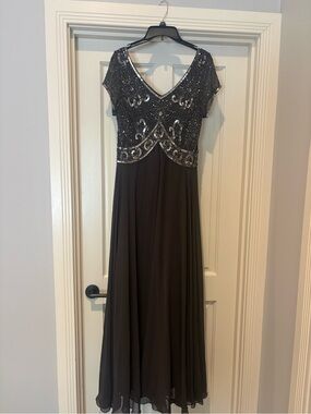 j kara beaded chiffon dress J Kara Women's V Neck Sleeve Scallop Beaded Top Long Chiffon Dress size 10